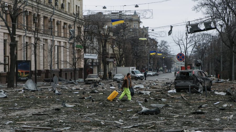Ucraina ordonă evacuarea populației din nord-estul țării din cauza bombardamentelor constante ale rușilor