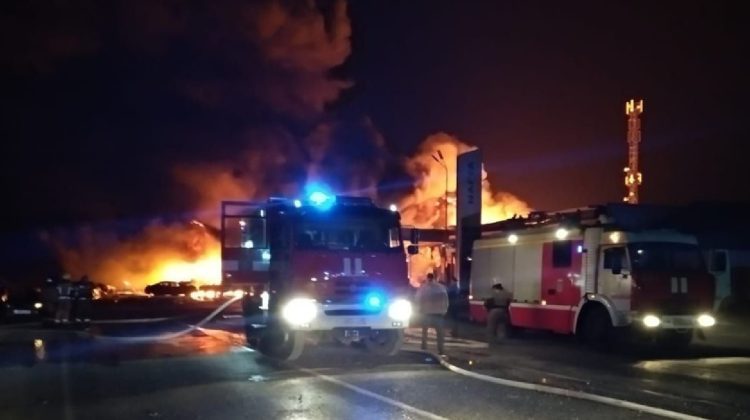 VIDEO Cel puţin 12 persoane au murit în infernul de la o benzinărie din sudul Rusiei