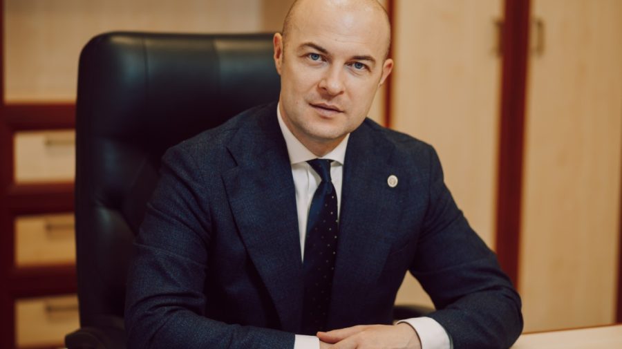 VIDEO Priseajniuc: Vechea cortină de fier a fost înlocuită cu cea galbenă, care ne-a făcut din nou captivi