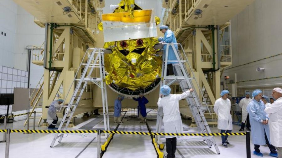 Rusia va evacua un sat pentru a lansa primul său lander către Lună după jumătate de secol