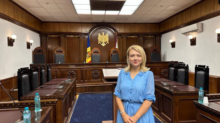 Fracțiunea PAS are un nou deputat. CC a validat mandatul Marianei Lucrețeanu