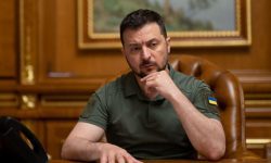 Volodimir Zelenski a promulgat legea controversată privind mobilizarea militară