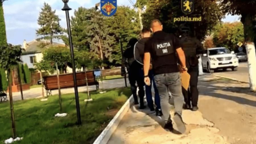 VIDEO Exact ca-n anii ’90! Un bărbat cu afacere în Islanda a fost șantajat de doi indivizi din Sîngerei