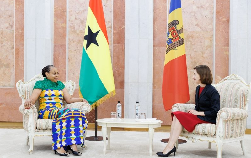Șefa statului a primit scrisorile de acreditare din partea mai multor ambasadori desemnați
