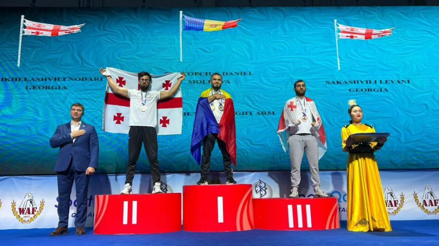 Brațul de fier al Moldovei. Daniel Procopciuc, dublă de aur la Campionatul Mondial de armwrestling din Kazahstan