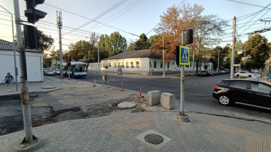 ATENȚIE, șoferi și pasageri ai transportului public! Trafic suspendat în weekend la o intersecție din Capitală