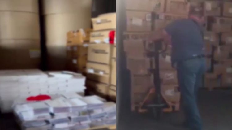 VIDEO Zeci de cutii cu tricouri, chipiuri și torbe, ridicate de Poliția Capitalei. Erau materiale electorale