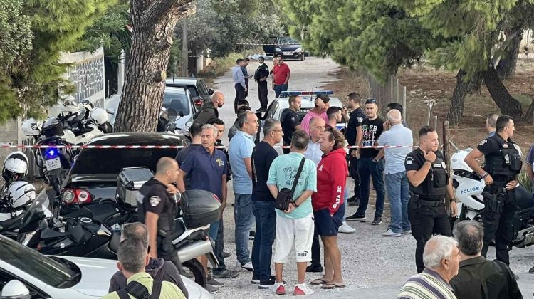 Atac lângă Atena: Persoane necunoscute au deschis focul şi au ucis şase oameni
