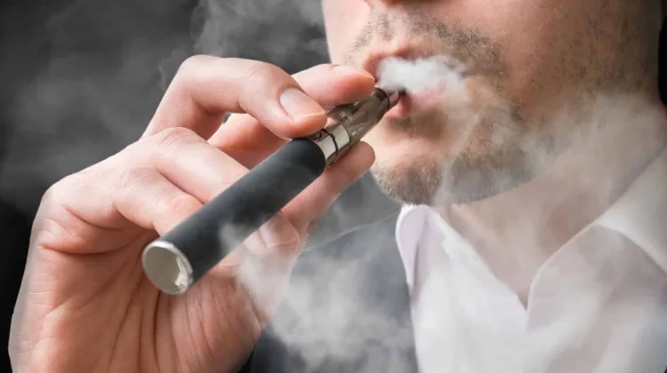 Țara europeană care va interzice ţigările electronice de unică folosinţă