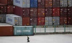 Comerțul dintre Rusia și China a explodat. Aglomerație de containere de transport spre Federația Rusă