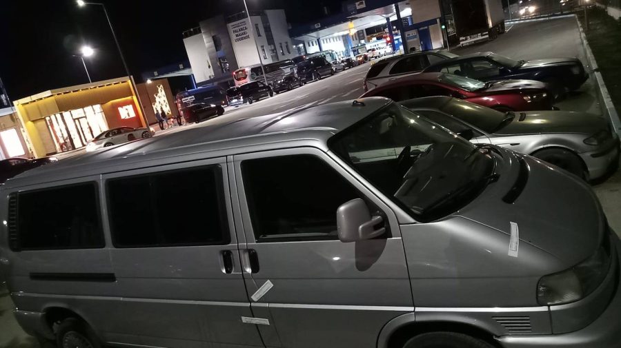 FOTO Automobil cu nereguli, ridicat la frontieră. Cine se afla la volan