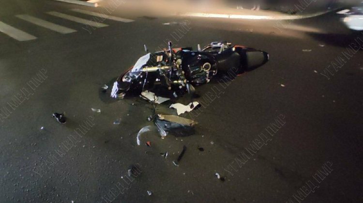 FOTO, VIDEO Două motociclete – implicate în accident la Tiraspol. Cum s-a produs impactul