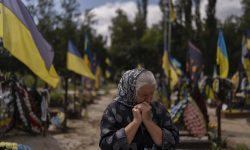 Ucraina: Cel puţin trei femei, ucise în urma unor bombardamente ruseşti în oraşul Herson