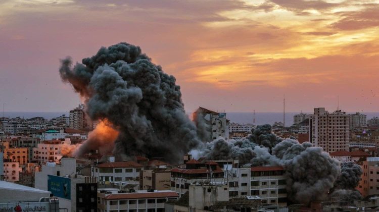 VIDEO Armata israeliană a lovit peste 200 de ţinte în Gaza în cursul nopţii