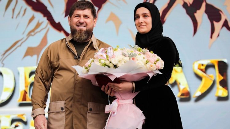 Ramzan Kadîrov și-a numit fiica în funcția de vice-premier al Ceceniei. Aceasta are 24 de ani