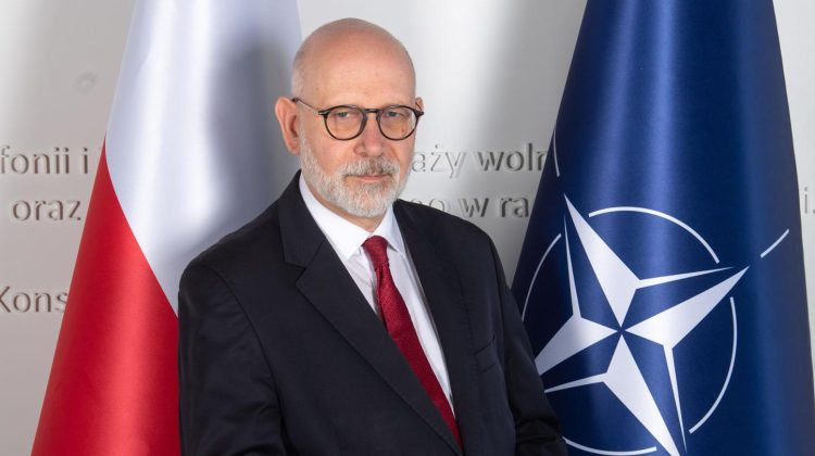Maciej Świrski: Rusia vrea să împartă lumea în două triburi. Nu este vorba de opinii politice, ci de incitarea la ură