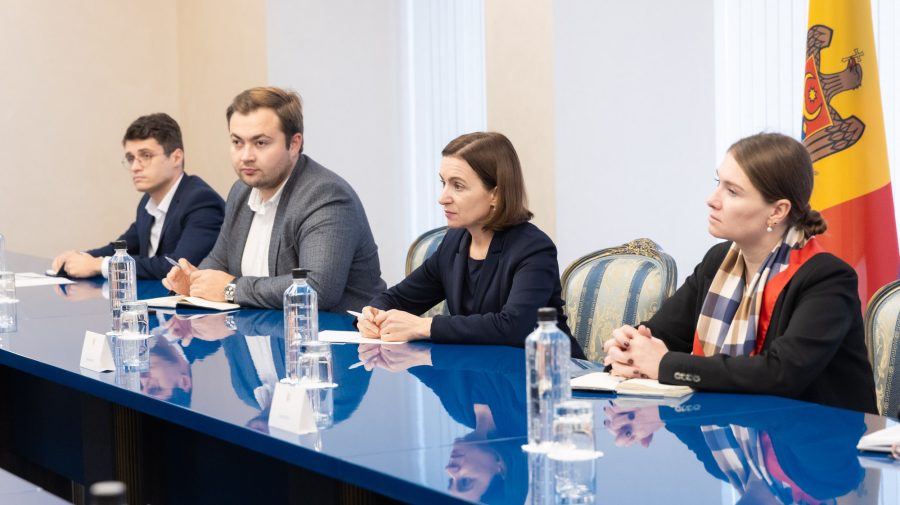 FOTO, VIDEO Echipa ENEMO, la Președinție! Maia Sandu i-a comunicat că legislația electorală a fost îmbunătățită