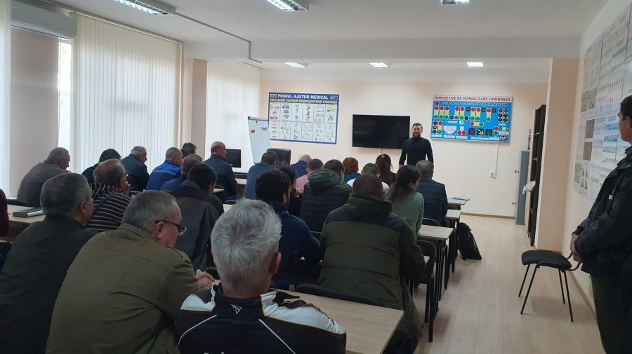 FOTO Chironda știe secretul unui Chișinău fără ambuteiaje. L-a dezvăluit la o întâlnire electorală