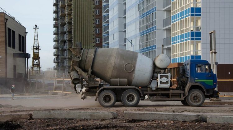 Un moldovean a decedat în Italia, la locul de muncă, unde a fost strivit de o betonieră
