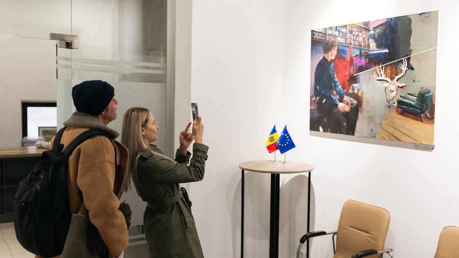 „Uniți prin artă”. Europe Café celebrează 3 ani de activitate