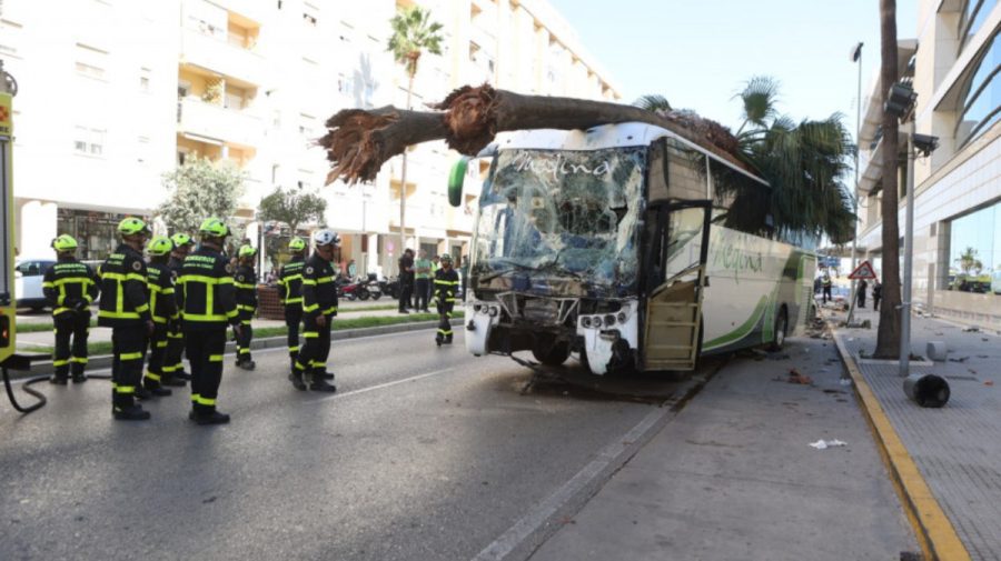 Un autobuz a intrat în mai mulți trecători, în Spania. Motivul
