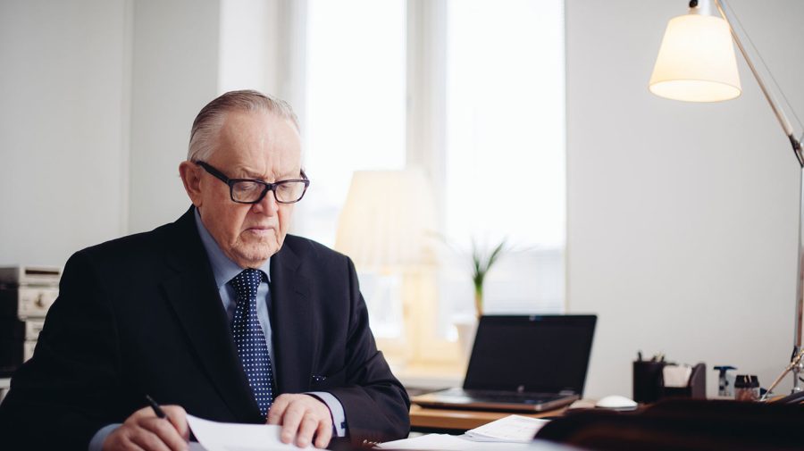 Martti Ahtisaari, fost preşedinte al Finlandei şi câştigător al Nobelului pentru Pace, a murit la 86 de ani
