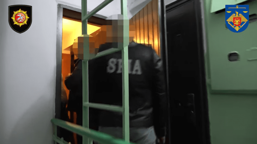 VIDEO cu documentarea polițiștilor învinuiți că au falsificat date despre șoferii care nu aveau dreptul să mai conducă