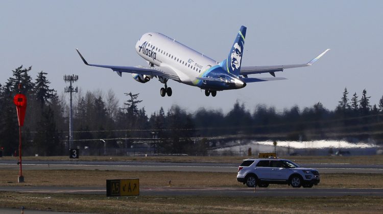 VIDEO Alertă! Un fost pilot a încercat să prăbușească un avion plin cu pasageri