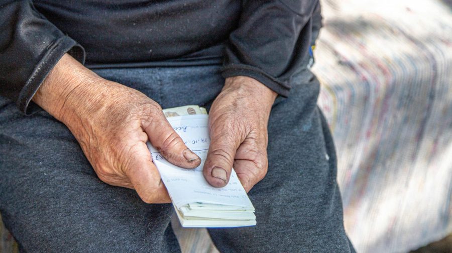 Scandal la Comrat legat de promisiunea electorală a Evgheniei Guțul de a plăti pensionarilor adaus lunar de 1000 de lei