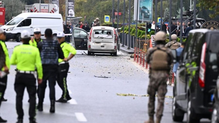 VIDEO Momentul în care unul dintre teroriști s-a aruncat în aer la Ankara