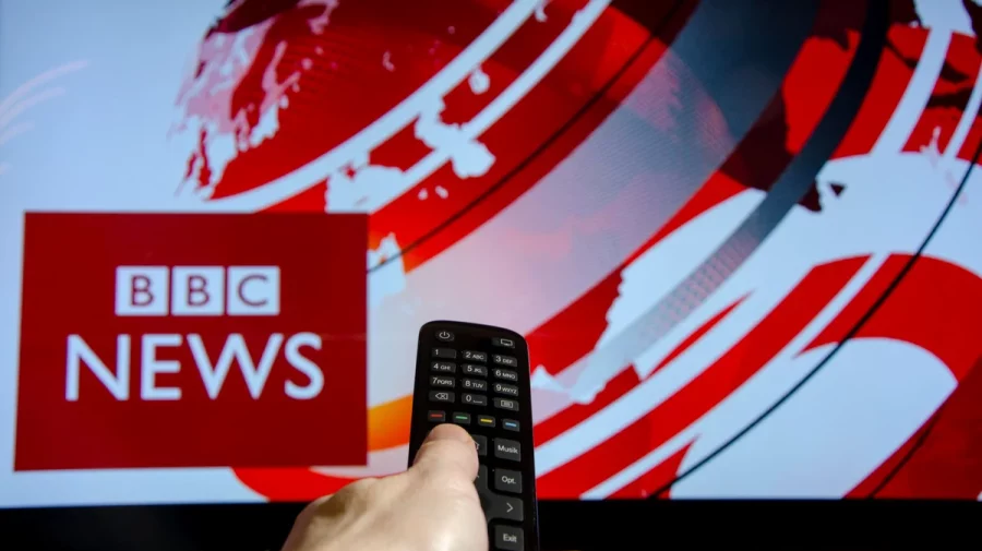 Postul public britanic BBC, criticat pentru modul în care acoperă conflictul din Israel