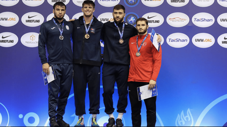 Luptătorul Radu Lefter a cucerit medalia de argint la Campionatul Mondial Under 23