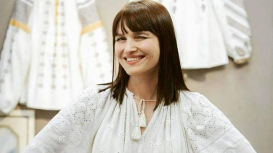 Interviu cu Stela Moldovanu, despre simbolurile autentice întâlnite pe covoare şi cămăşi tradiţionale