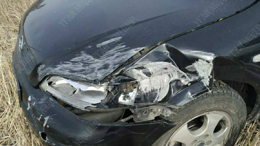 FOTO Șoferi de 18 și 19 ani, implicați într-un accident rutier lângă Tiraspol. O persoană – la spital