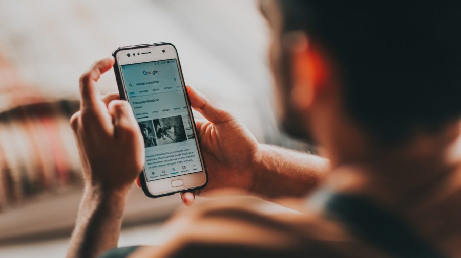 Moldovenii scapă de griji! Actele vor fi disponibile în format digital