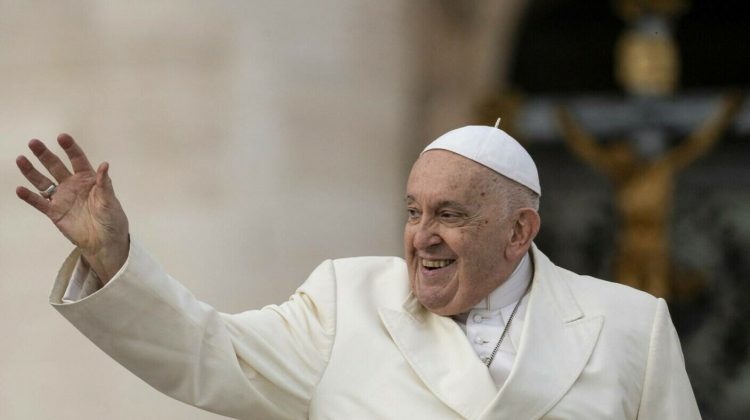 Papa Francisc a luat prânzul cu un grup de femei transgender. Multe dintre ele sunt lucrătoare sexuale