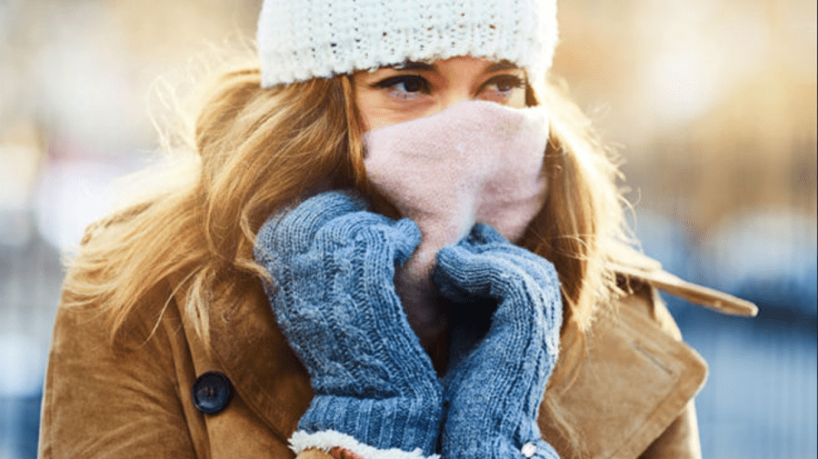 Trecem la căciuli și mănuși? Meteorologii anunță temperaturi scăzute pentru joi, 16 noiembrie