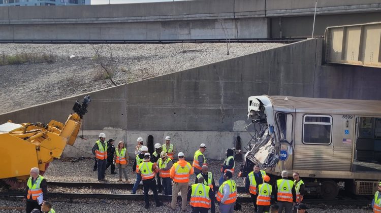 VIDEO Accident feroviar în SUA. Aproape 40 de răniți după ce un tren s-a lovit frontal cu un utilaj de deszăpezire