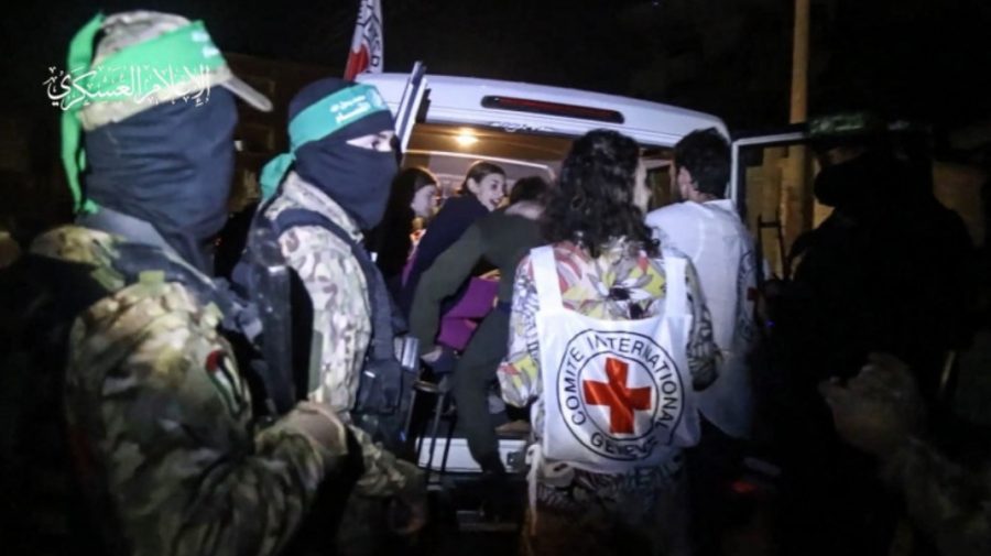 Doi ostatici cu dublă cetăţenie, română și israeliană, se află printre persoanele eliberate din Fâşia Gaza