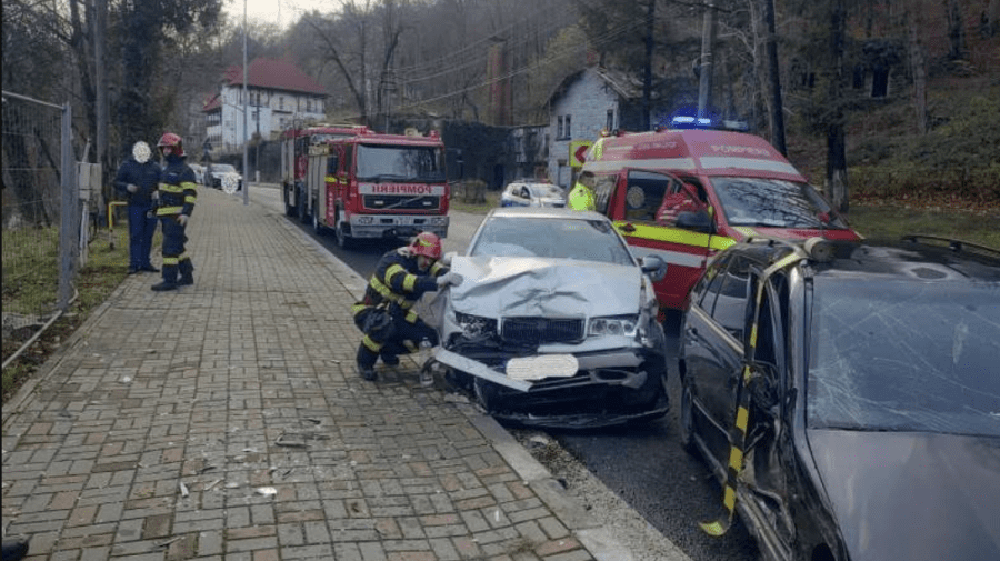 Un șofer din Moldova, rănit grav într-un accident produs în România. Ce se cunoaște despre cele întâmplate