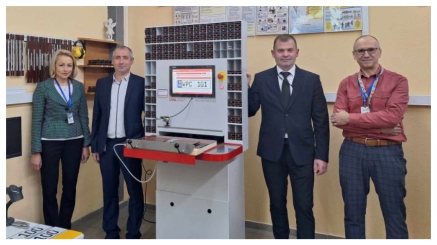 Echipament nou pentru personalizarea numerelor de înmatriculare la ASP: Furnizează informații în timp real