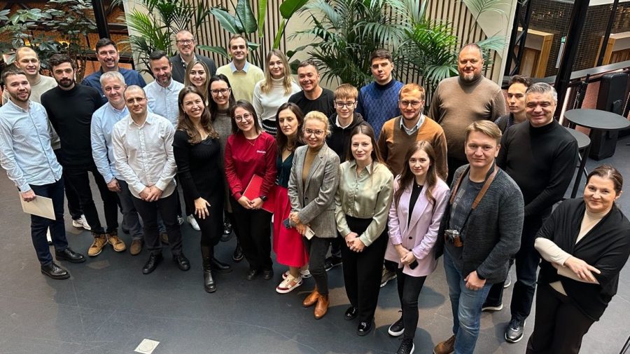 32 de moldoveni, reprezentanți ai companiilor din domeniul IT, în vizită la Stockholm. Ce au făcut acolo
