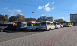 Prăpăd prin satele Moldovei: Transportatorii au suspendat rutele regulate totalmente în 10 raioane