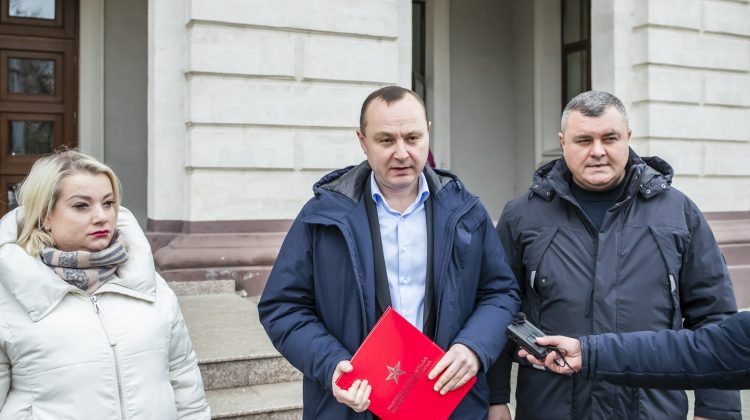 Batrîncea, Novac și Caraman – la ușa Procuraturii. Deputații acuză conducerea țării de trădare de patrie