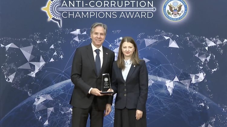 Ministra Justiției a Republicii Moldova a primit titlul de „Campioană anticorupție” de la Departamentul de Stat al SUA