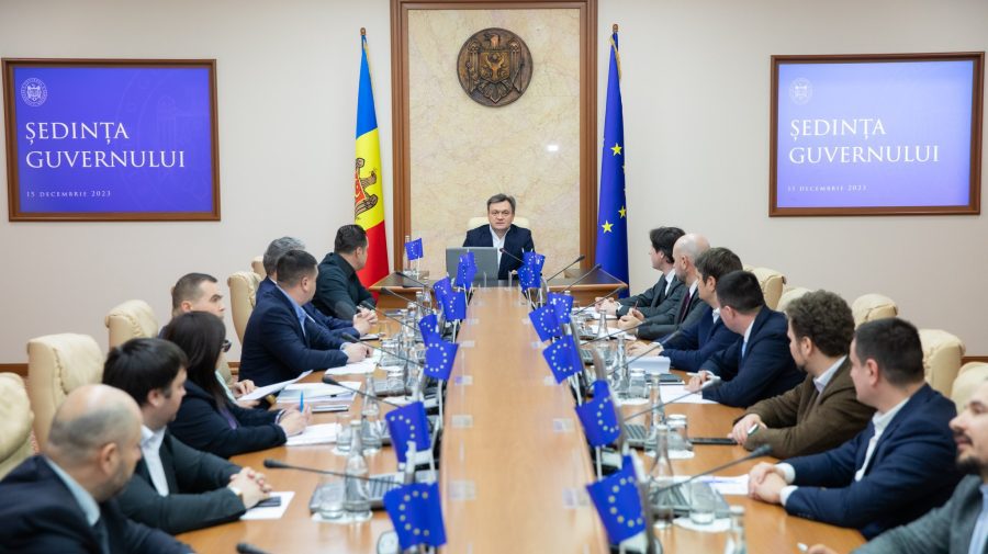 Vor fi remanieri în cadrul Executivului?! Dorin Recean: Am cel mai bun Guvern