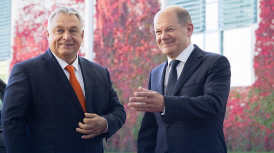 Scheme nemțești la Bruxelles: Scholz l-ar fi trimis pe Orban să bea cafea când s-a votat deschiderea negocierilor