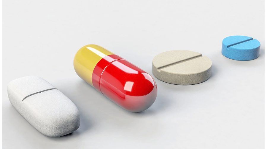Motivele pentru care nu ar trebui să combinăm paracetamolul și ibuprofenul. Explicațiile medicilor
