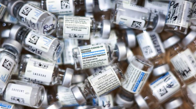Ţările UE au distrus vaccinuri anti-Covid-19 de 4 miliarde de euro