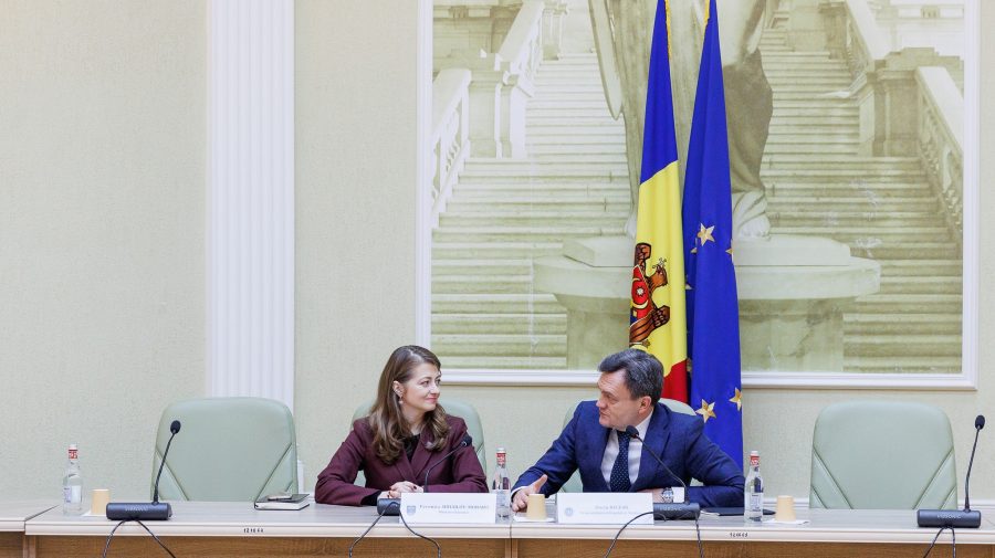 VIDEO Recean, în apărarea ministrei Justiției: „Multă lume se agită. Doamna Mihailov, faceți exact ceea ce trebuie!”
